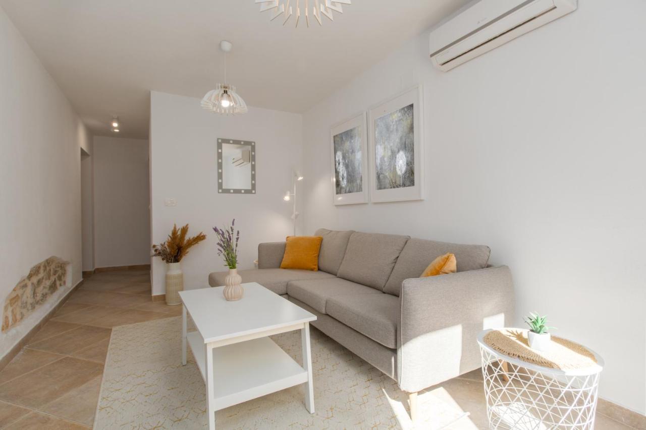 Apartments Agata Новиград Экстерьер фото