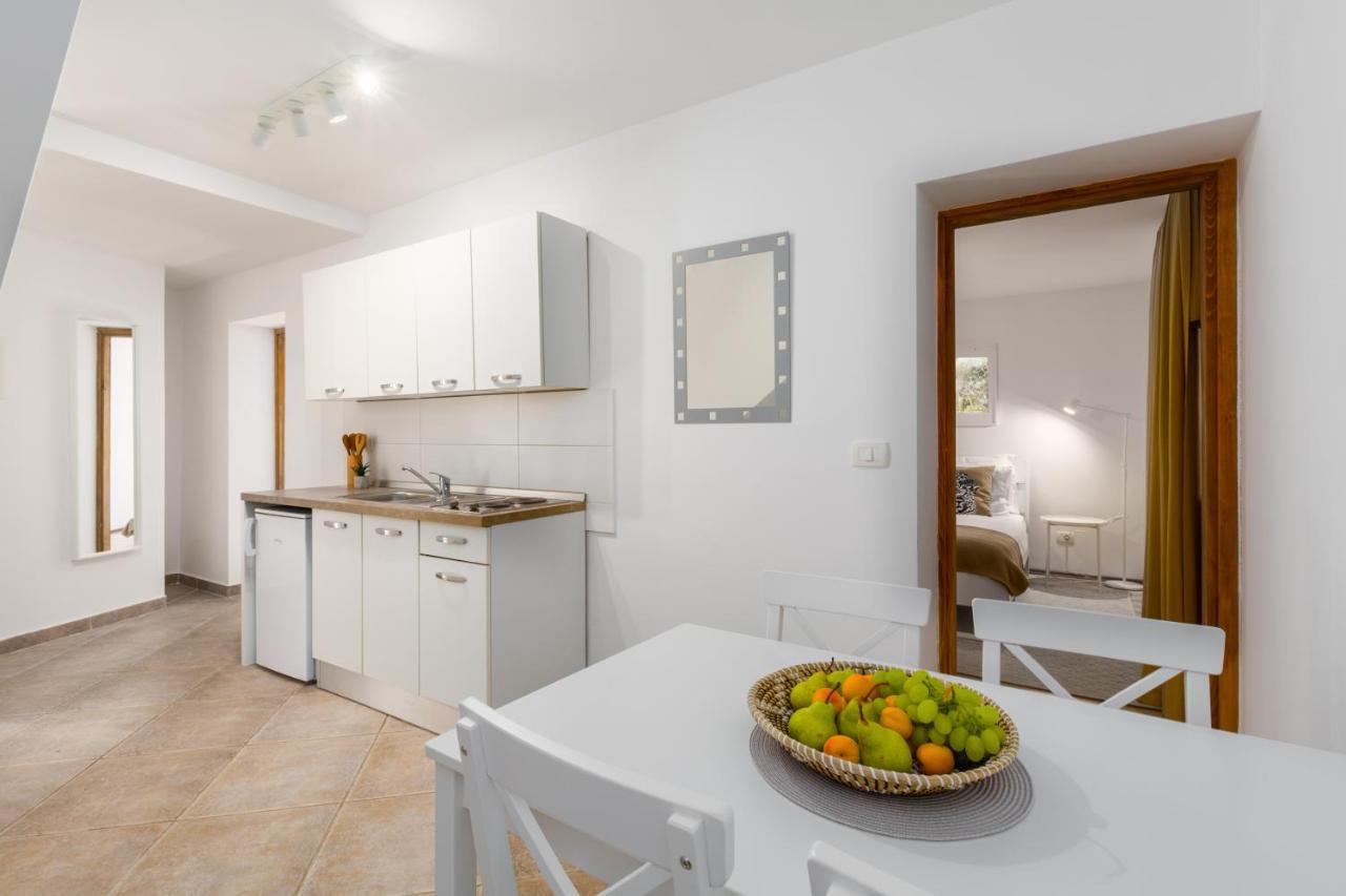 Apartments Agata Новиград Экстерьер фото