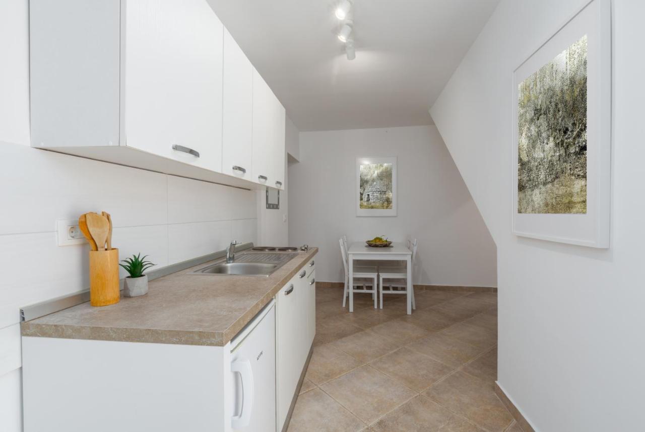 Apartments Agata Новиград Экстерьер фото