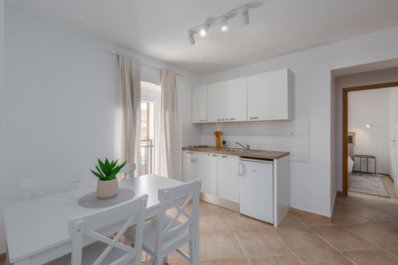 Apartments Agata Новиград Экстерьер фото